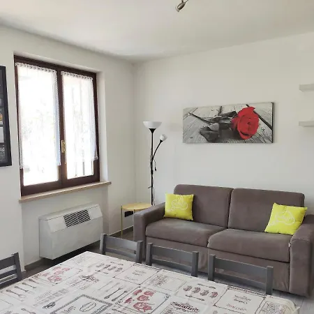 Le Giare Apartments Garda Garda  Exterior photo