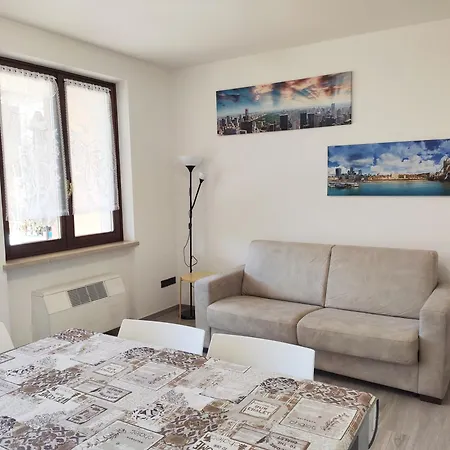 Le Giare Apartments Garda Garda  Exterior photo