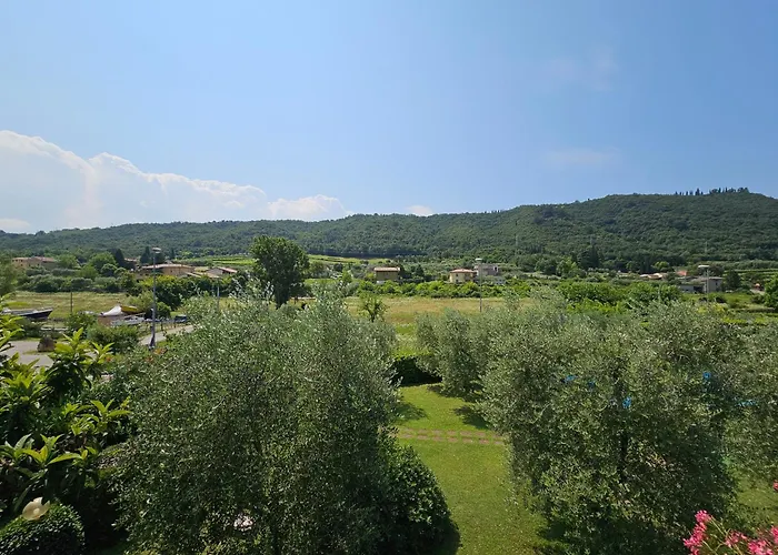 Le Giare Apartments Garda